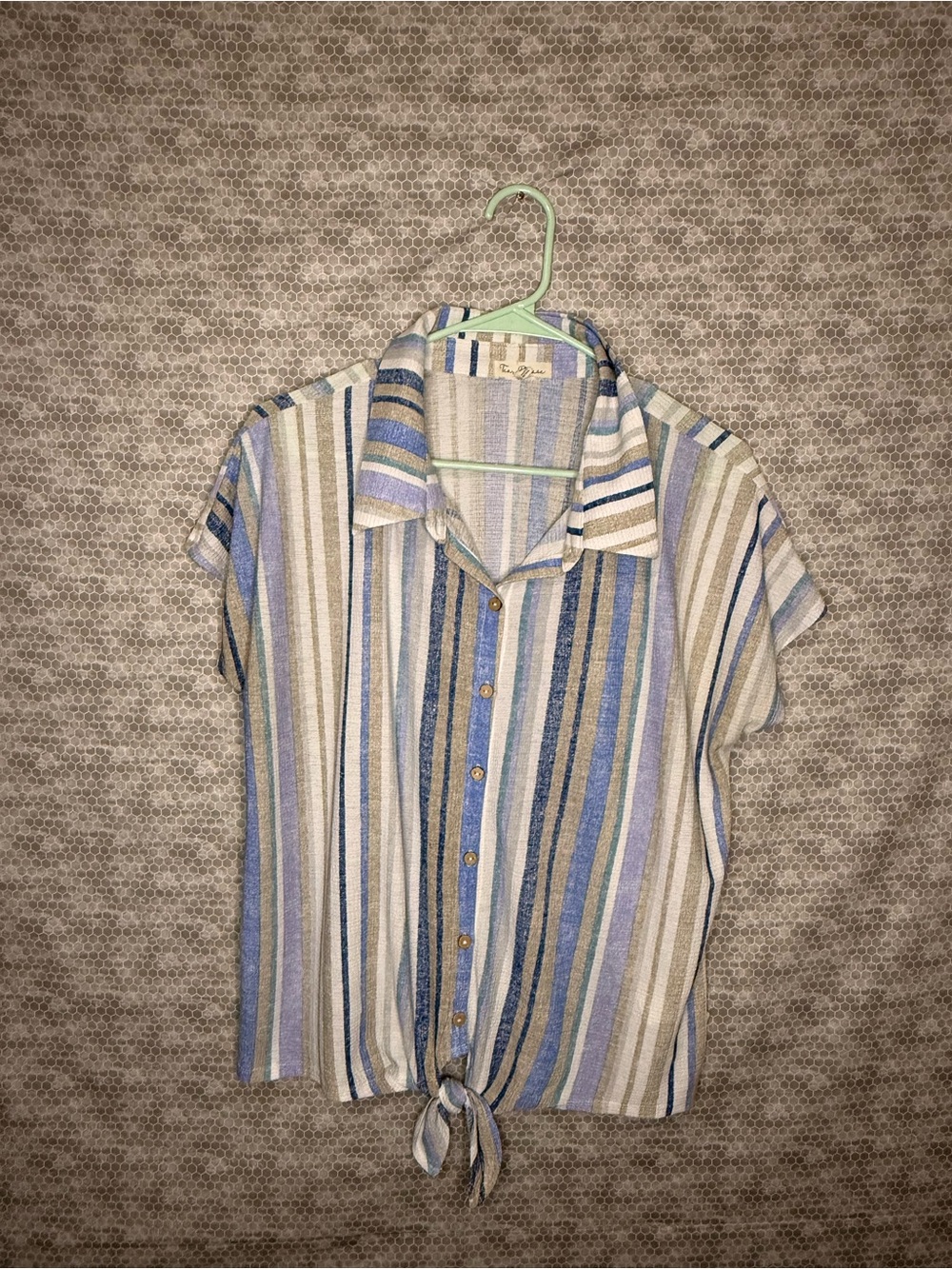 Women’s Tea Please XL blue and white striped button up blouse with tie detail
